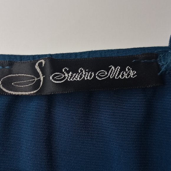 Studio Mode spaghetti straps blue/green Top Size L - Picture 4 of 5